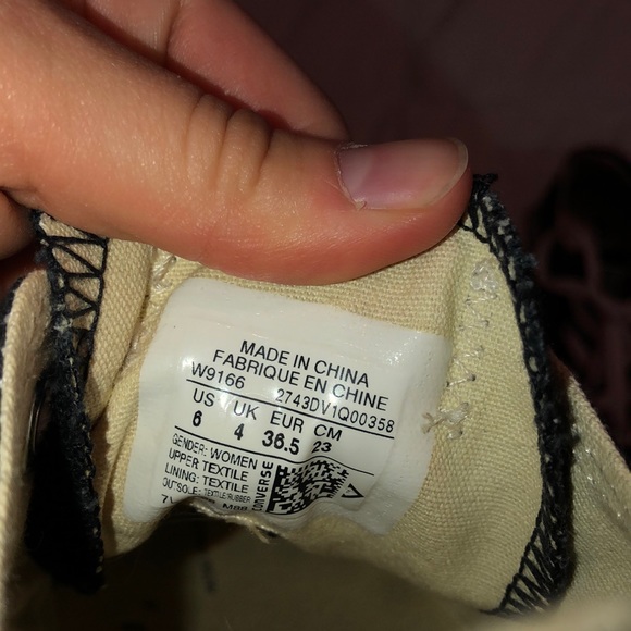 Black Converse - Picture 3 of 5